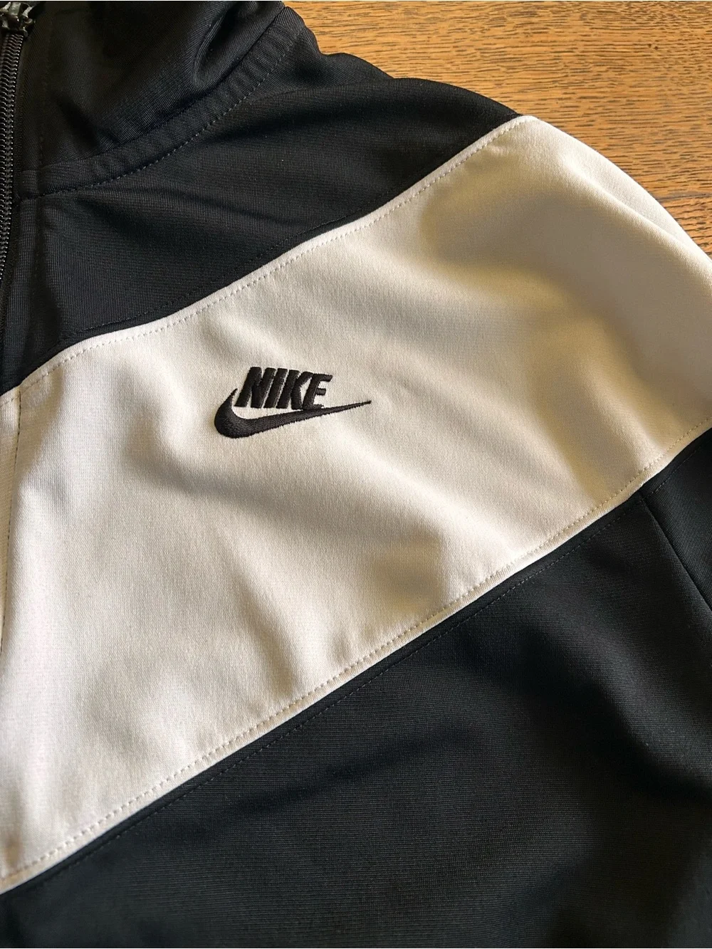 Nike Sportswear Heritage Women's Full Zip Track Cropped Jacket